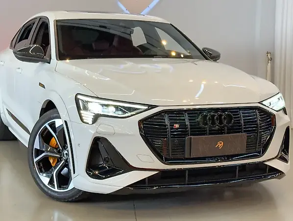 Audi E-tron S Sportback - Imagem 7