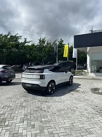 Volvo EX30 - Imagem 6