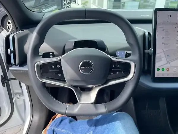 Volvo EX30 - Imagem 10