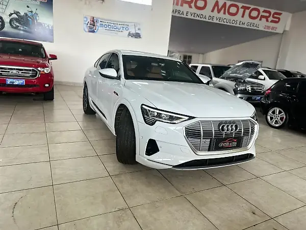 Audi E-tron Sportback - Imagem 9