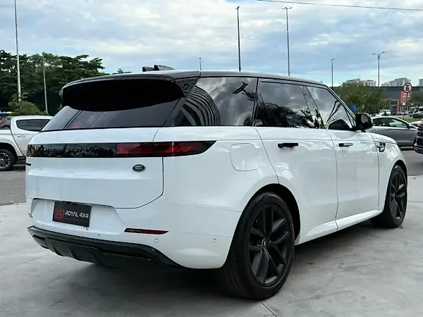 Land Rover Range Rover Sport Plug-in Hybrid - Imagem 4