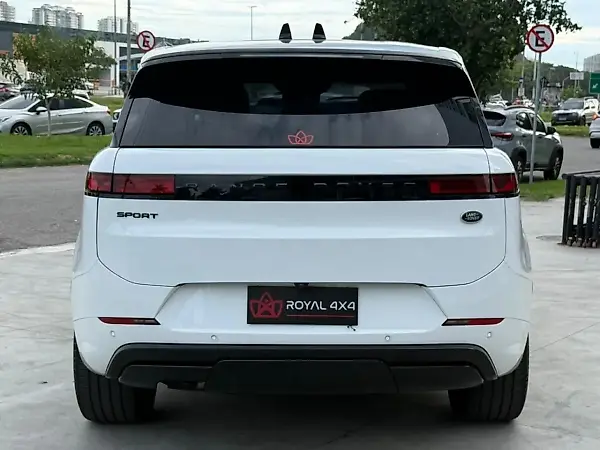 Land Rover Range Rover Sport Plug-in Hybrid - Imagem 5