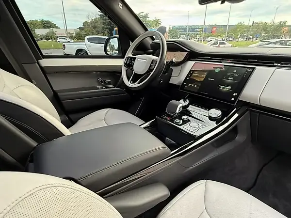 Land Rover Range Rover Sport Plug-in Hybrid - Imagem 8