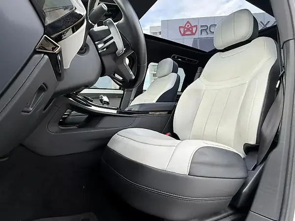 Land Rover Range Rover Sport Plug-in Hybrid - Imagem 12