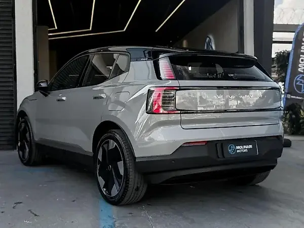 Volvo EX30 - Imagem 3