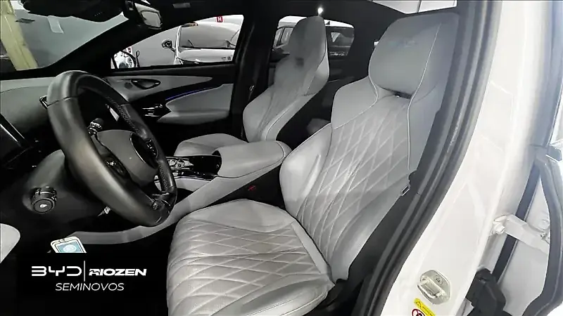 BYD Seal - Imagem 8