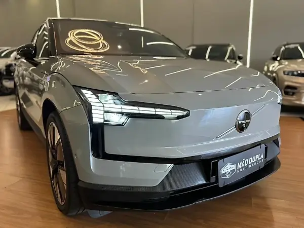 Volvo EX30 - Imagem 4