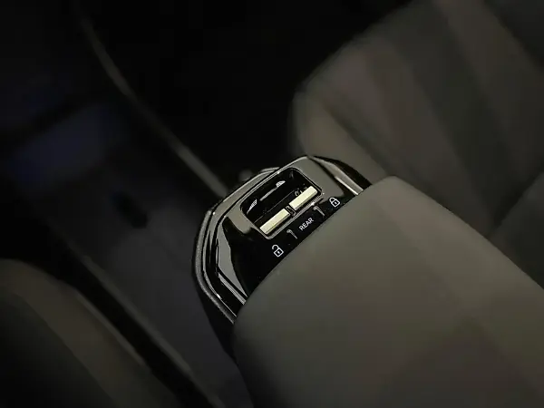 Volvo EX30 - Imagem 15