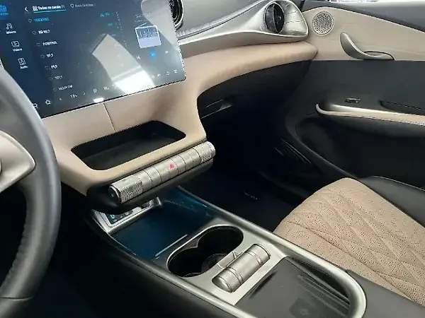 BYD Dolphin - Imagem 13