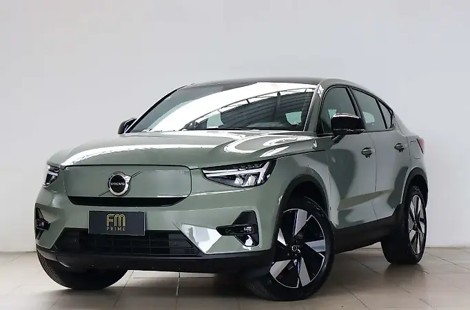 Volvo C40 Recharge - Imagem 1