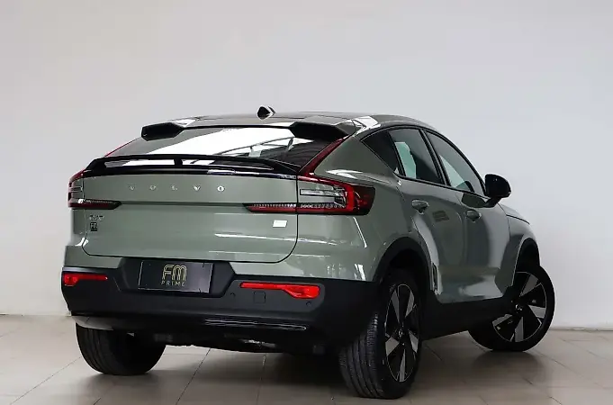Volvo C40 Recharge - Imagem 4