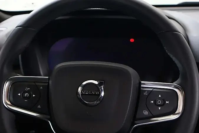Volvo C40 Recharge - Imagem 10