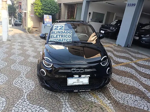 Fiat 500e - Imagem 1