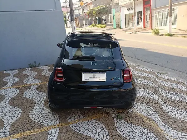 Fiat 500e - Imagem 2