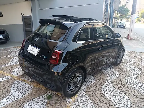 Fiat 500e - Imagem 5
