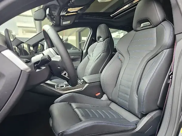 BMW I4 M50 - Imagem 11