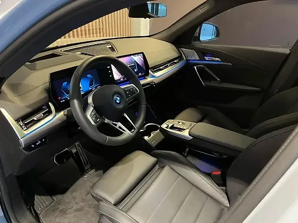 BMW Ix - Imagem 5