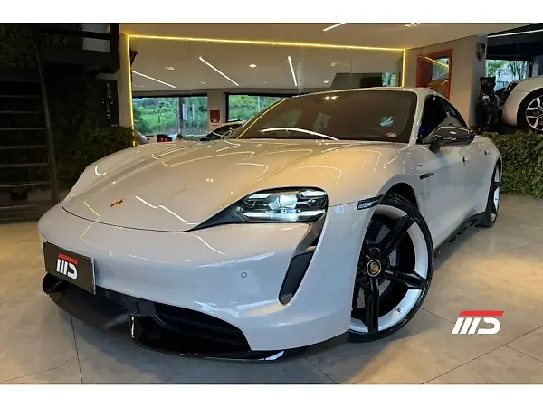 Porsche Taycan - Imagem 1
