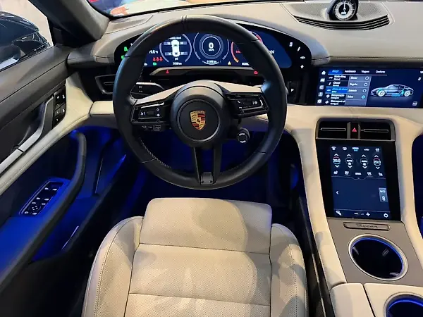 Porsche Taycan - Imagem 10