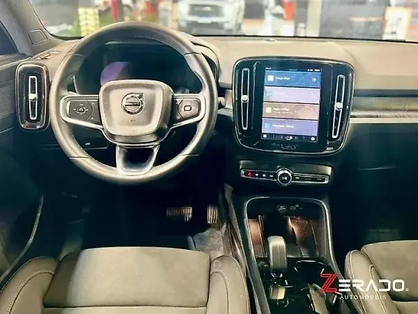 Volvo C40 Recharge - Imagem 8