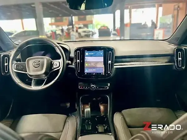 Volvo C40 Recharge - Imagem 9