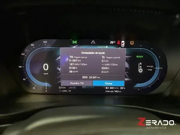 Volvo C40 Recharge - Imagem 13