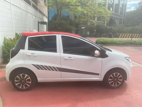 JAC E-JS1 - Imagem 5