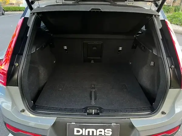 Volvo XC40 Recharge - Imagem 19