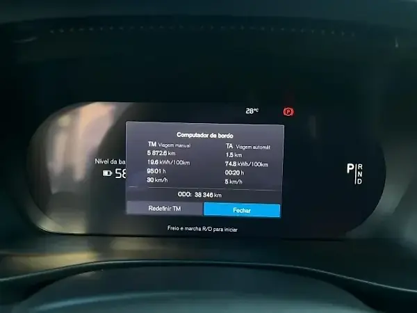 Volvo XC40 Recharge - Imagem 18