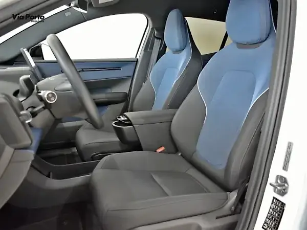 Volvo EX30 - Imagem 8