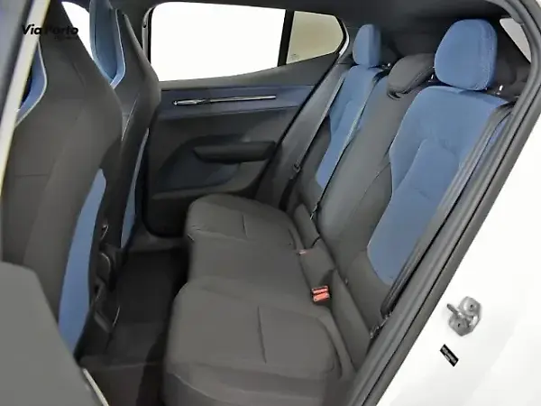 Volvo EX30 - Imagem 10
