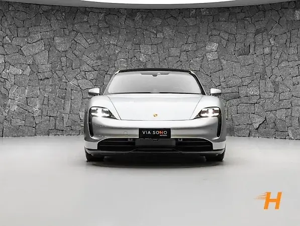 Porsche Taycan - Imagem 2