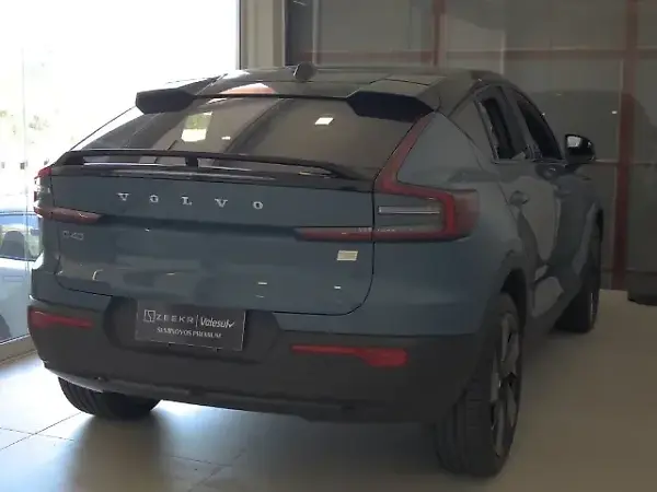 Volvo C40 Recharge - Imagem 10