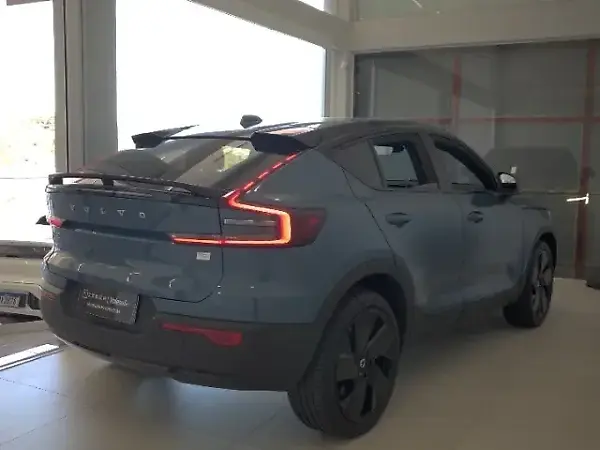 Volvo C40 Recharge - Imagem 11