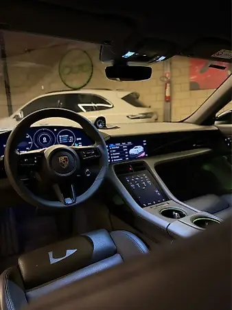 Porsche Taycan - Imagem 5