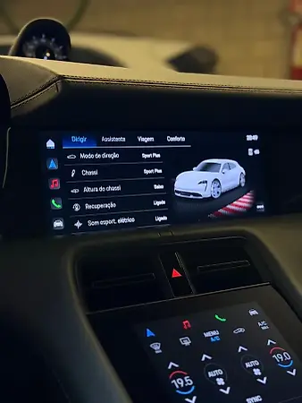 Porsche Taycan - Imagem 9