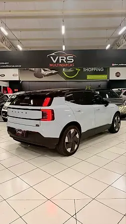 Volvo EX30 - Imagem 13