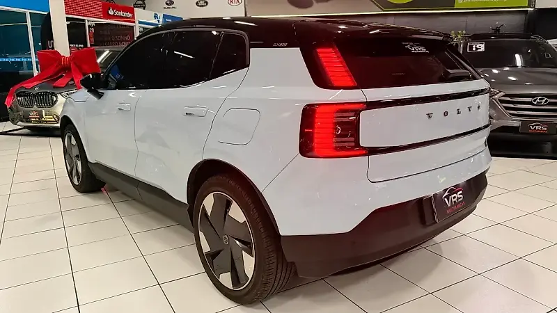 Volvo EX30 - Imagem 16