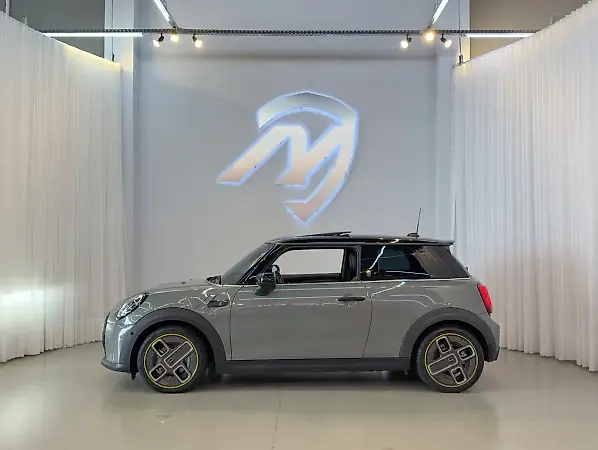 Mini Cooper SE - Imagem 6