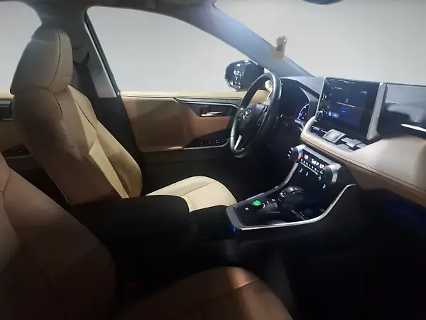 Toyota Rav4 - Imagem 14
