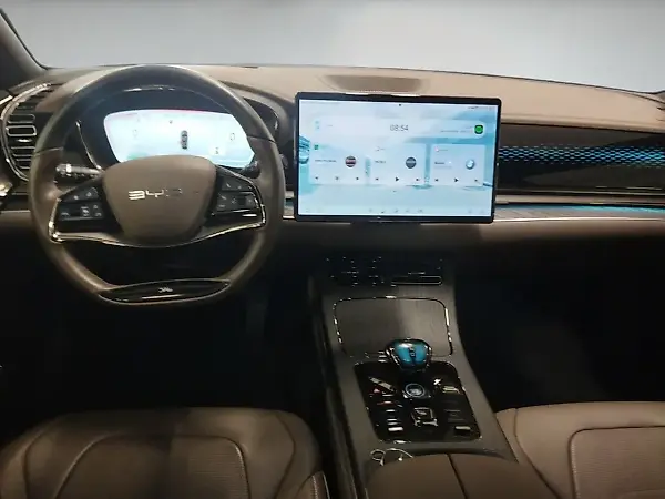 BYD Han - Imagem 11