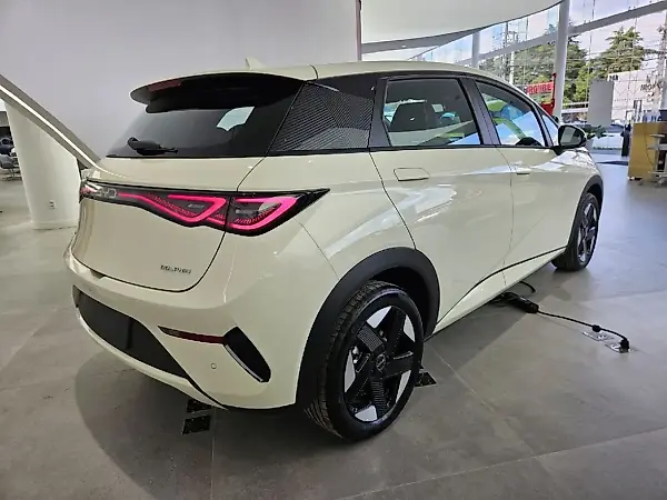 BYD Dolphin - Imagem 3