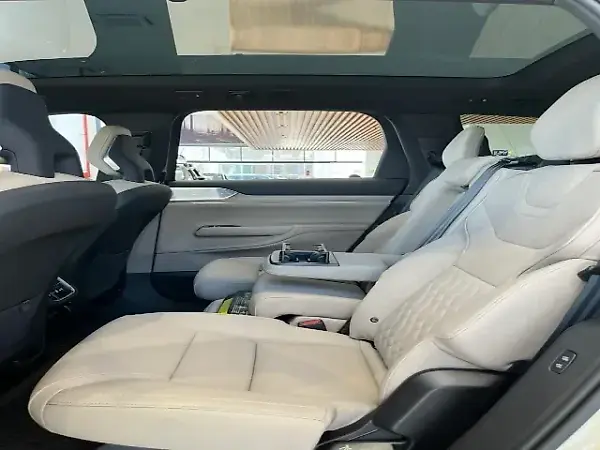 Volvo Ex90 - Imagem 6