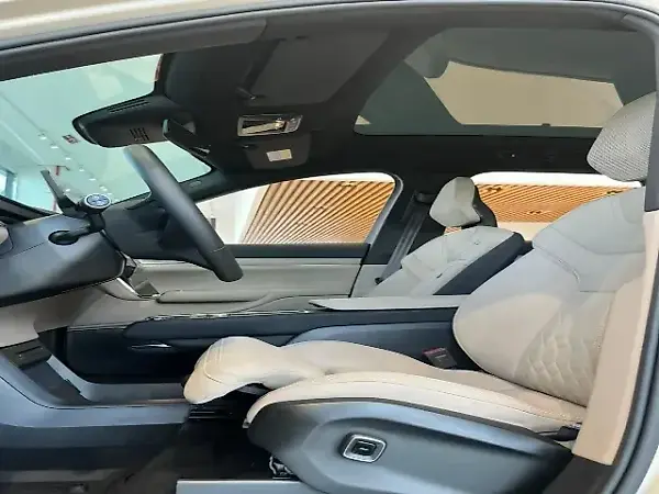 Volvo Ex90 - Imagem 7