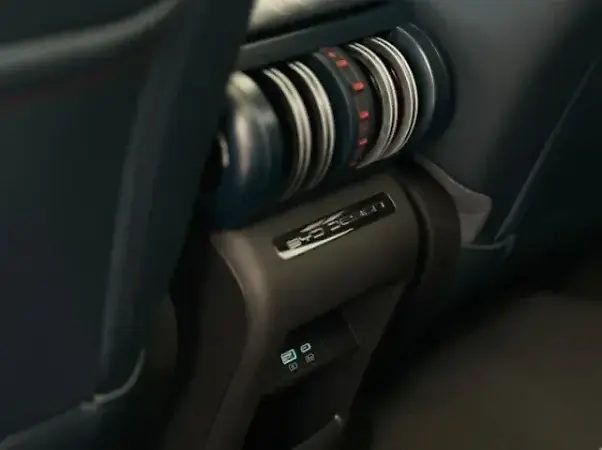BYD Yuan Plus - Imagem 9