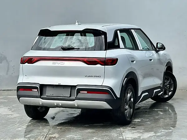 BYD Yuan Plus - Imagem 9