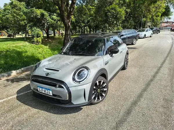 Mini Cooper SE - Imagem 2