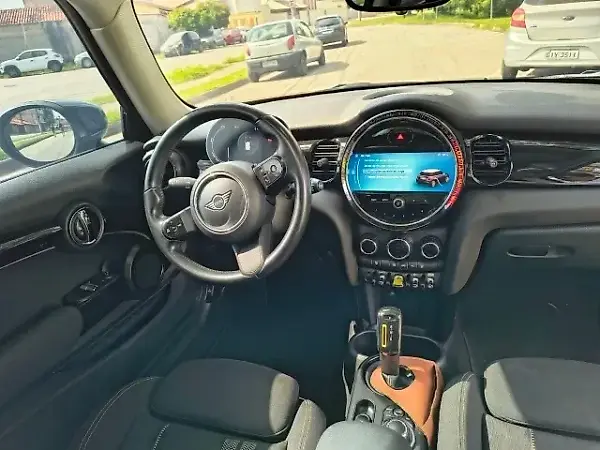 Mini Cooper SE - Imagem 4