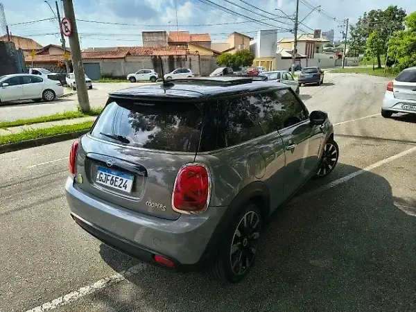 Mini Cooper SE - Imagem 8
