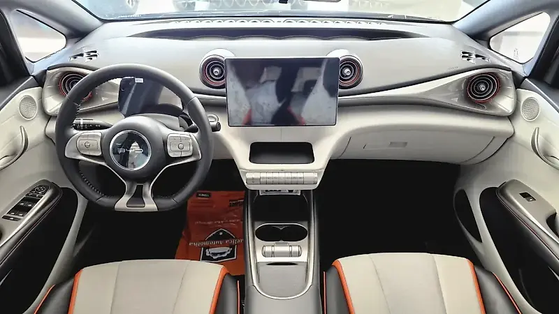 BYD Dolphin - Imagem 12